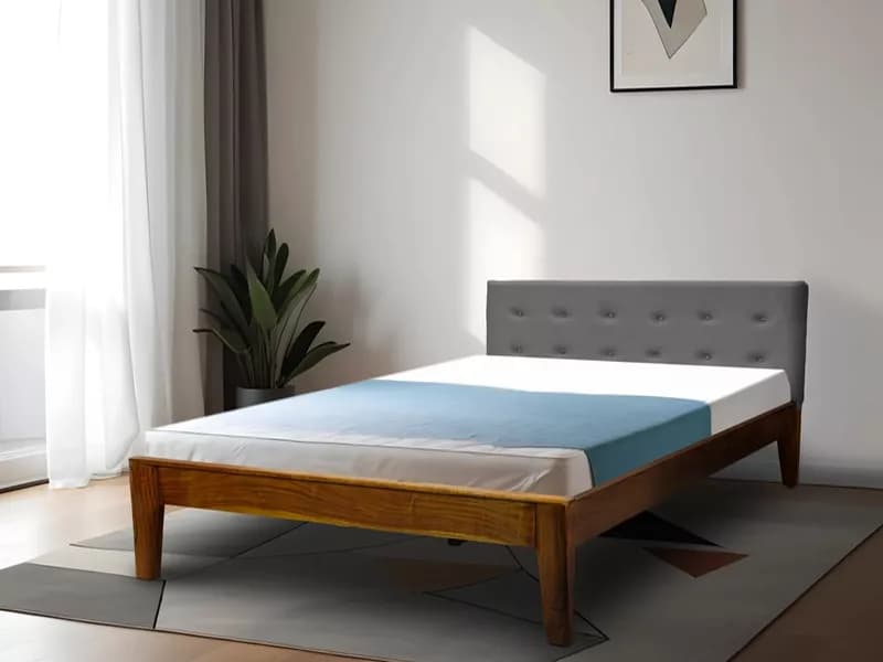 Iris King Bed