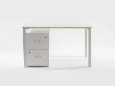 Selecta Workstation with Pedestal