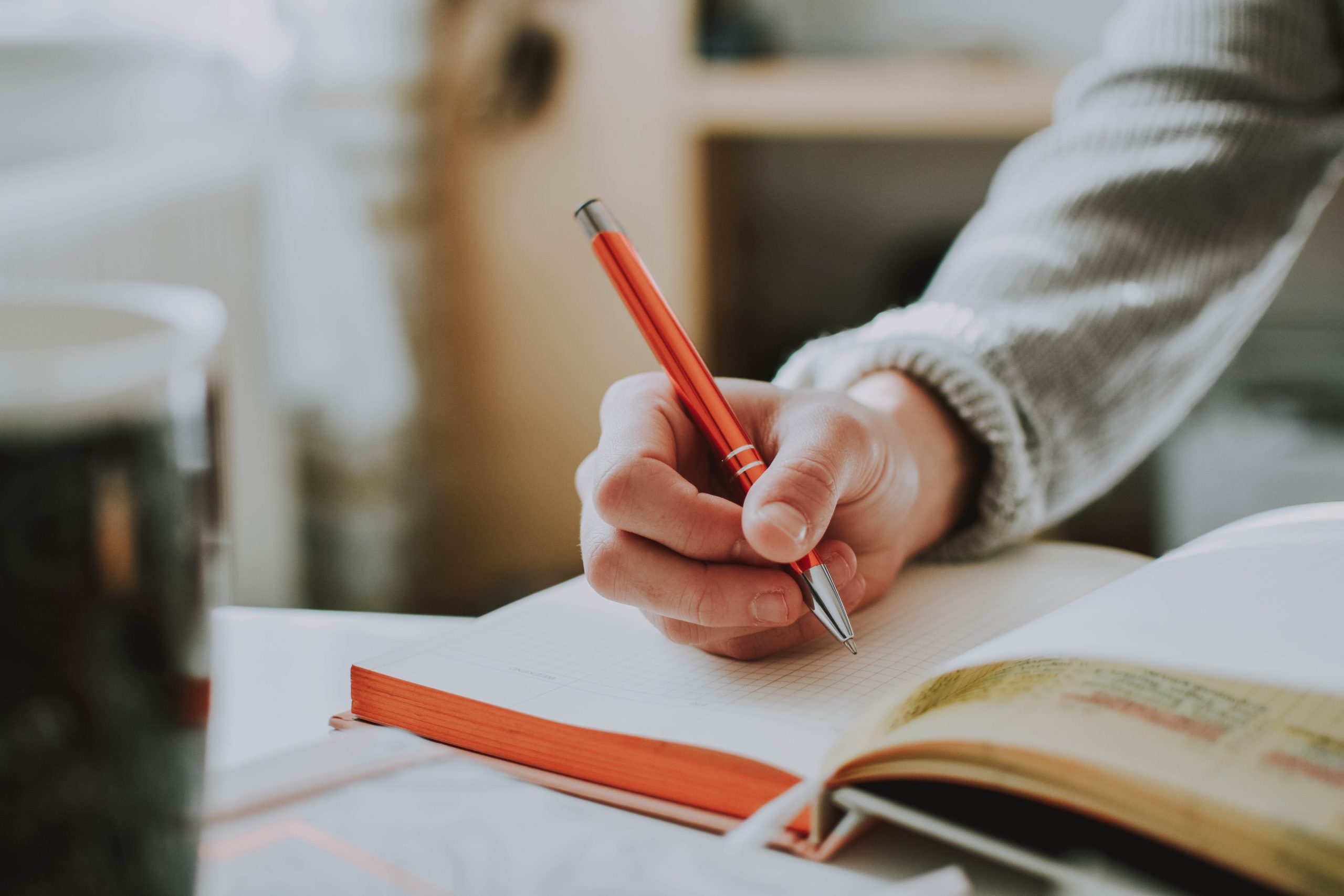 8 Easy Steps To Create A Perfect Study Room Space For Kids