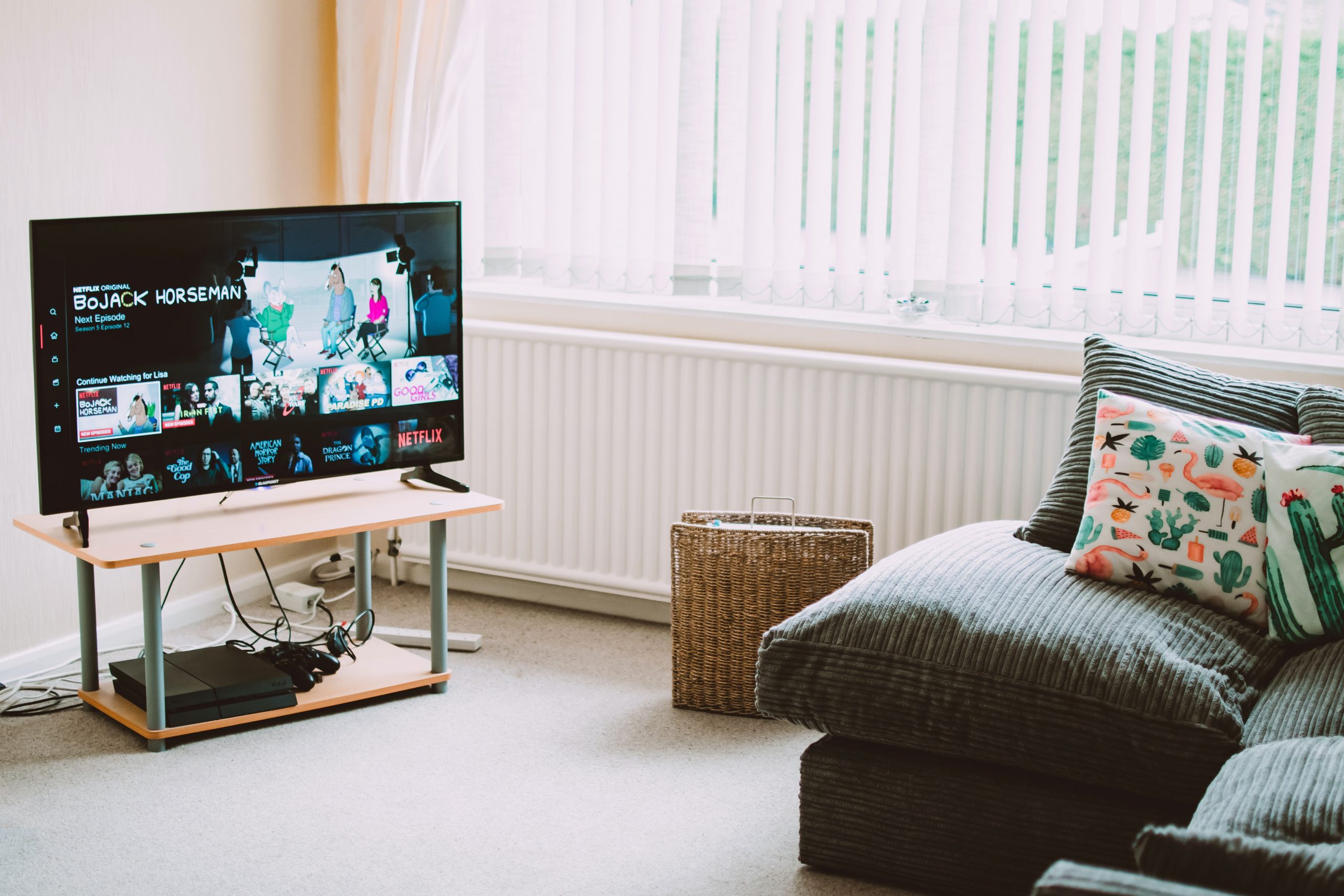 40 inch Smart TV on rent