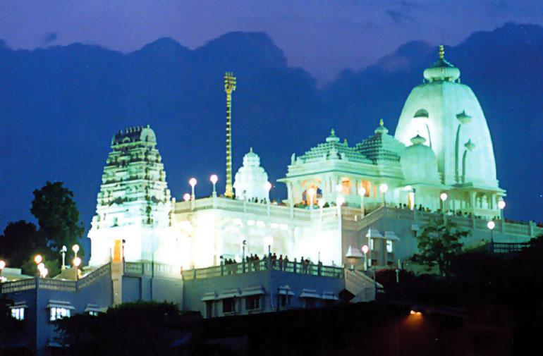 places-to-visit-in-hyderabad