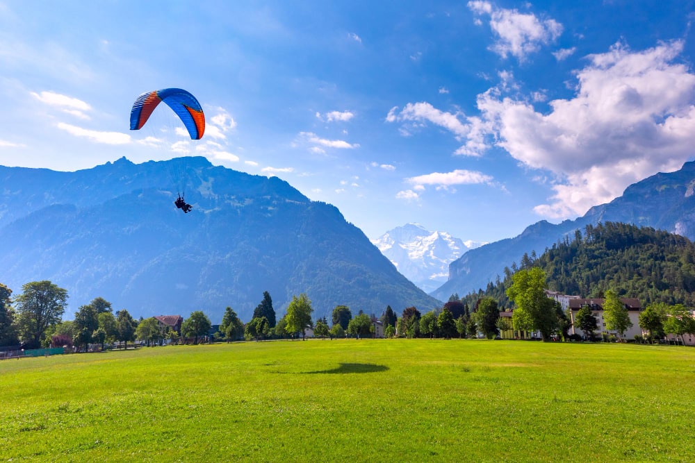 paragliding- adventure sports in India- places to travel in India