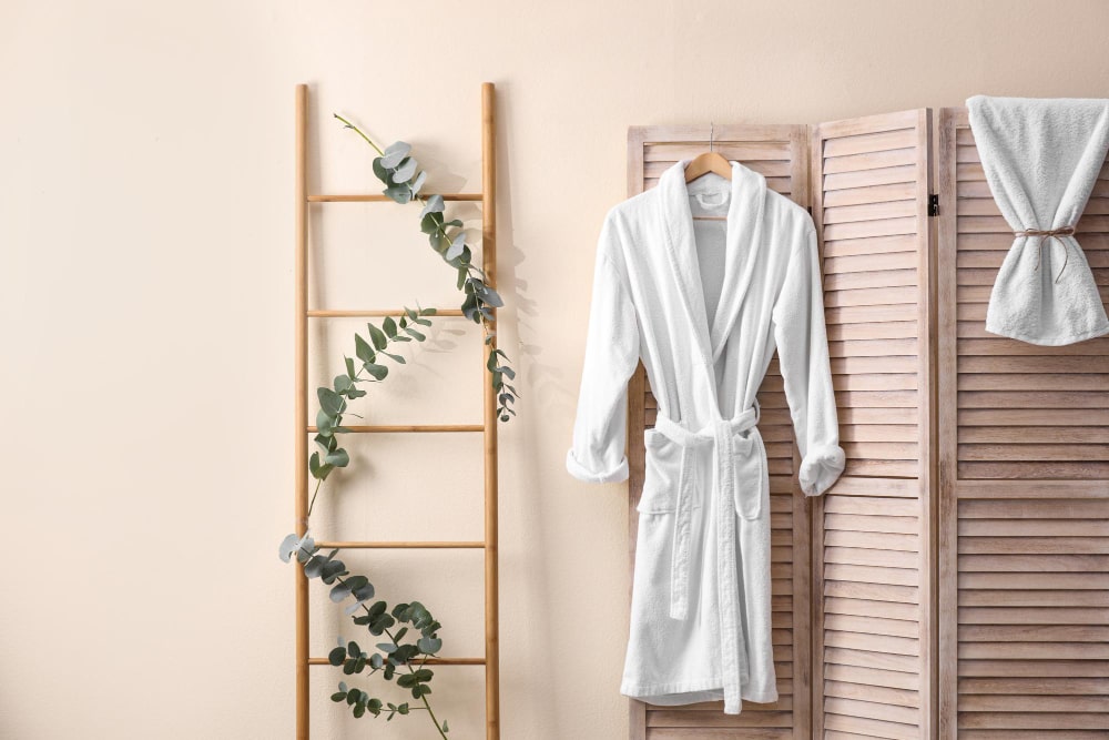 Bathrobe wrap around hot sale