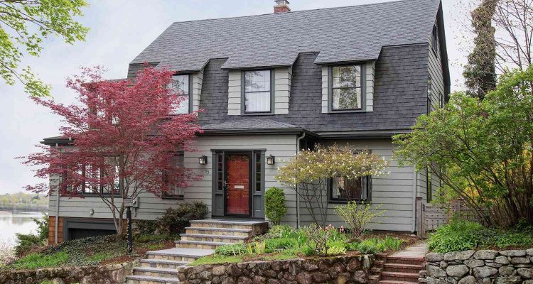 Grey Exterior House Colors- Exterior wall paint ideas