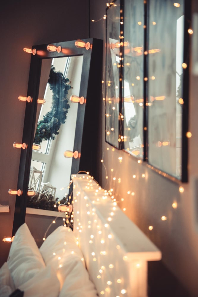 string lights in a girl's room decor